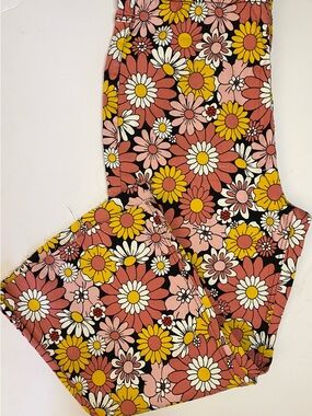 Retro Floral Print Leggings - Pink, Yellow & White Daisies